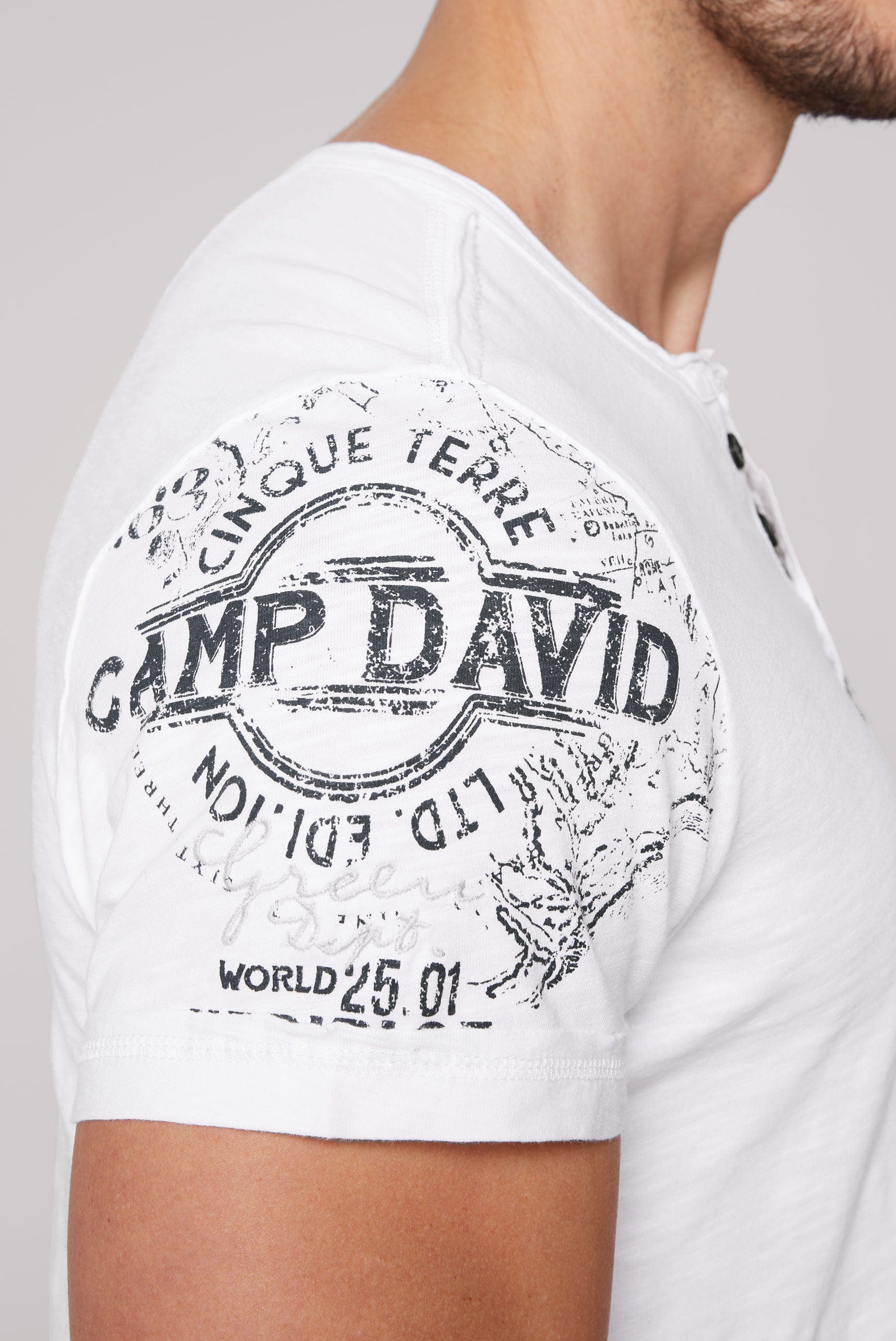 T-Shirt, Chique white Terre, - v-neck optic Camp Stateshop David button Fashion