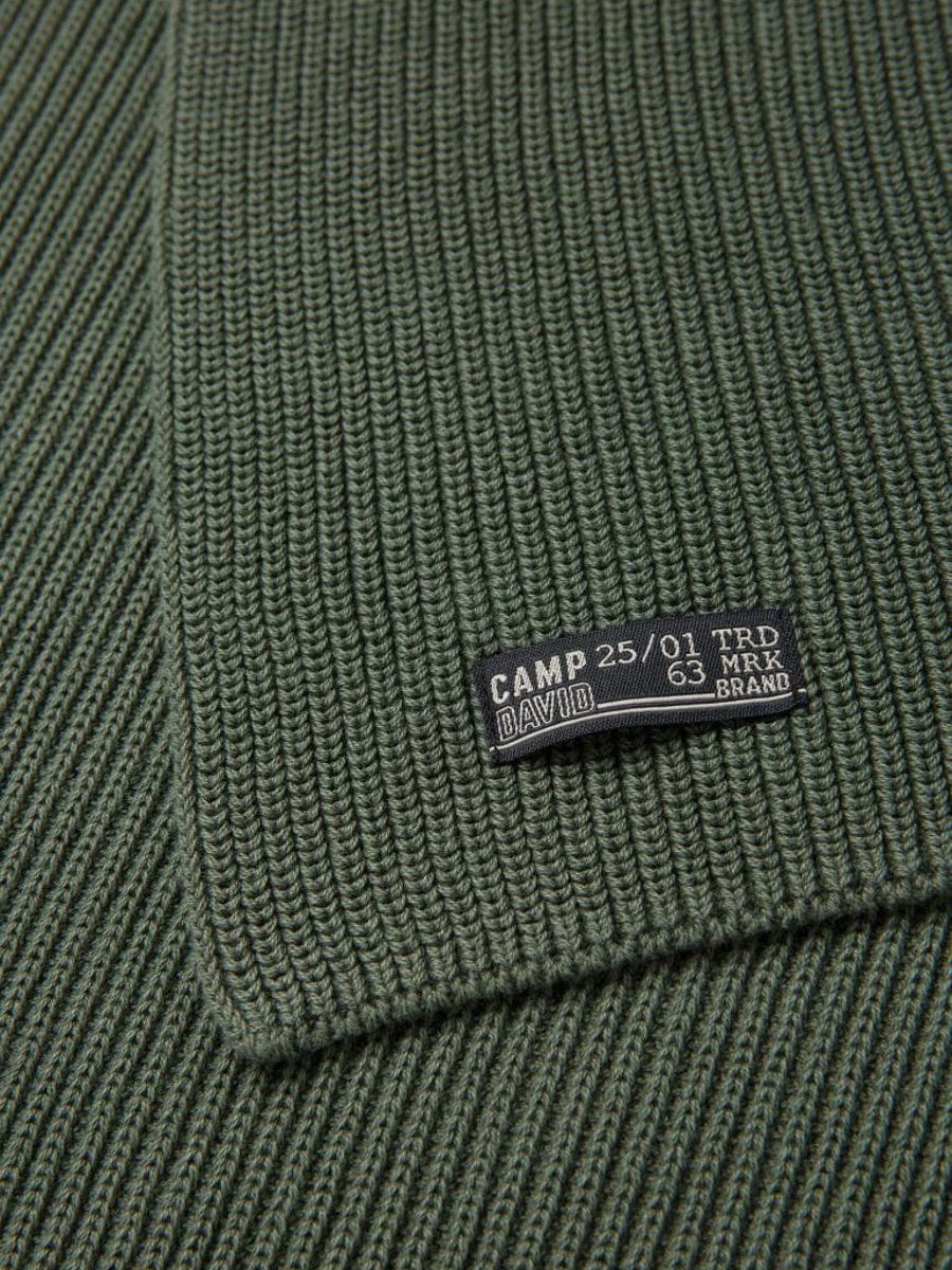 Camp DavidKnitted scarf "stone-washed" Green